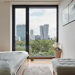 Spacious Condo In Nusle By Prague Days