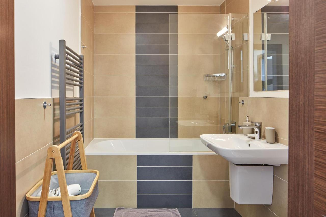 Appartamento Spacious In Nusle By Days *
